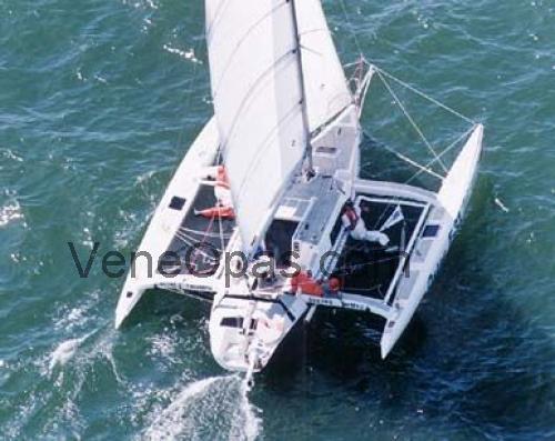 Farrier F-31 Tekniset tiedot ja arvostelut